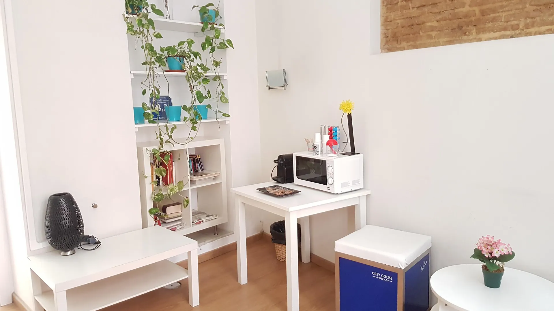 **  סביליה Hotel Y Apartamentos Dona Lola ספרד