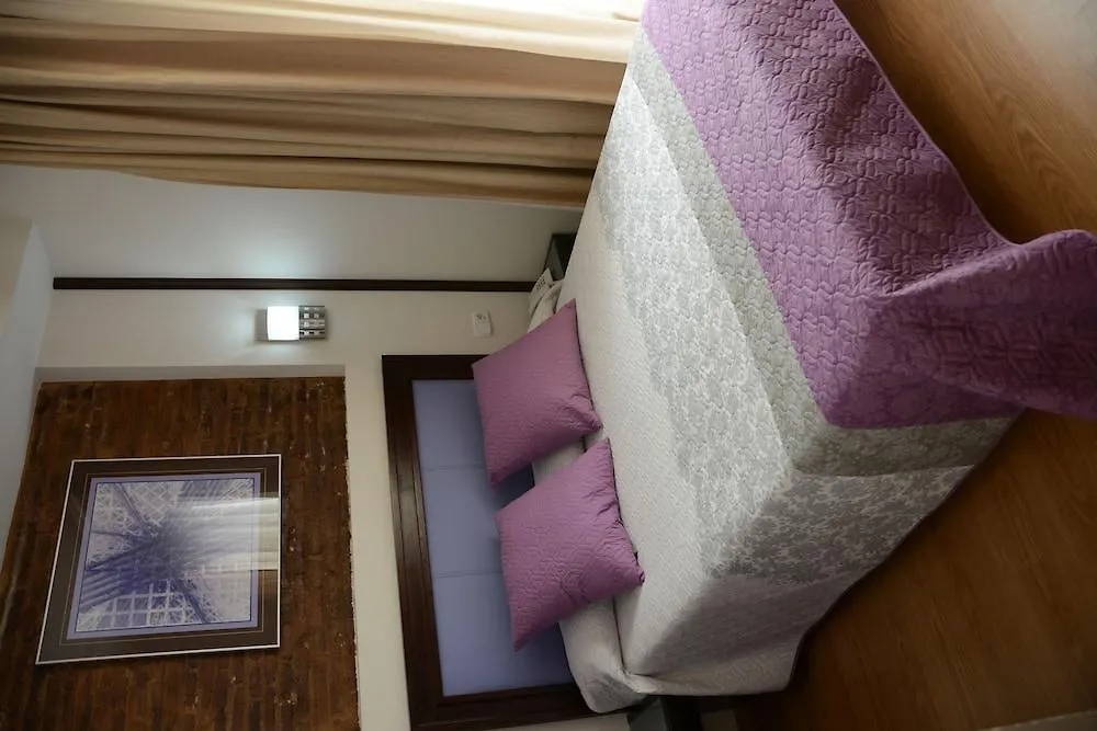 Hotel Y Apartamentos Dona Lola Seville Spain