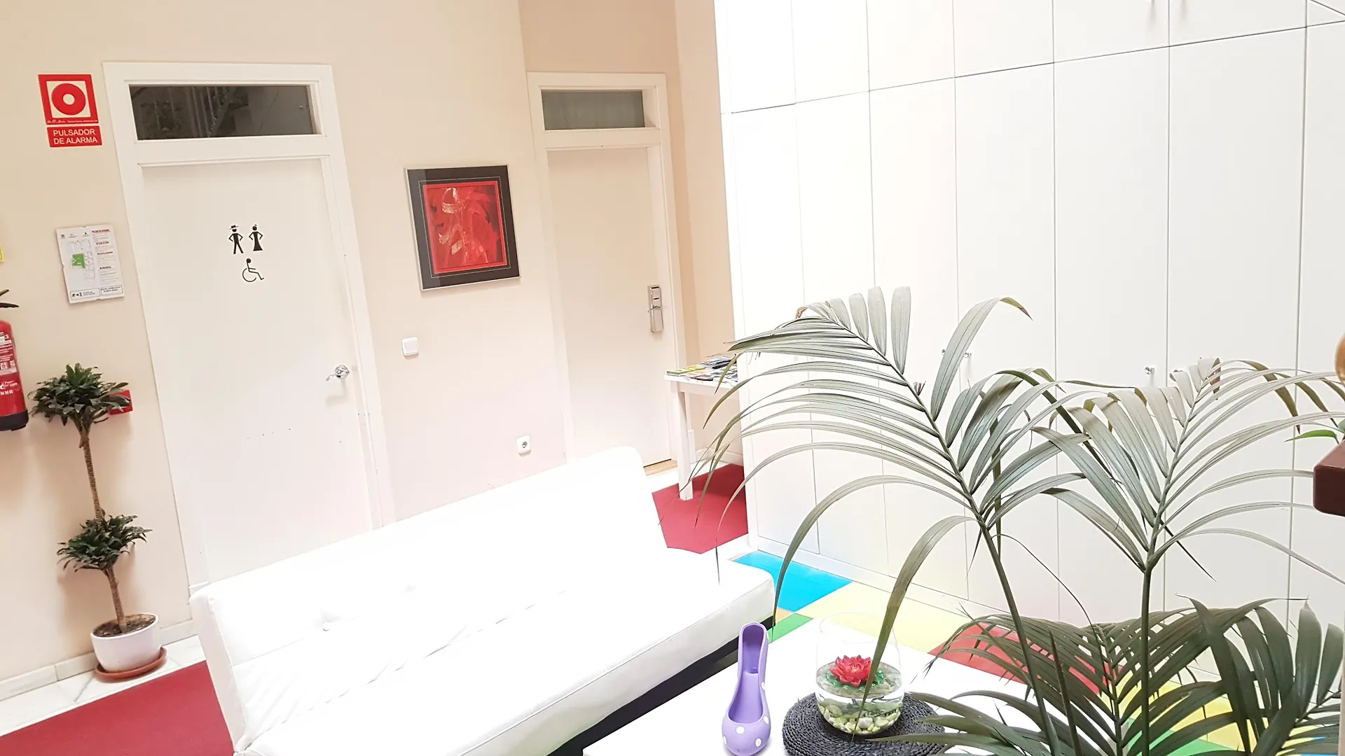 Hotel Y Apartamentos Dona Lola Seville 2*,  Spain